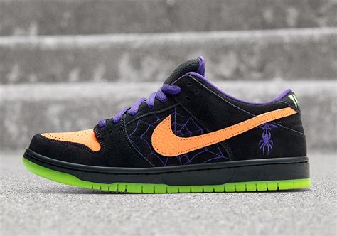 nike sb dunks halloween|nike sb night of mischief.